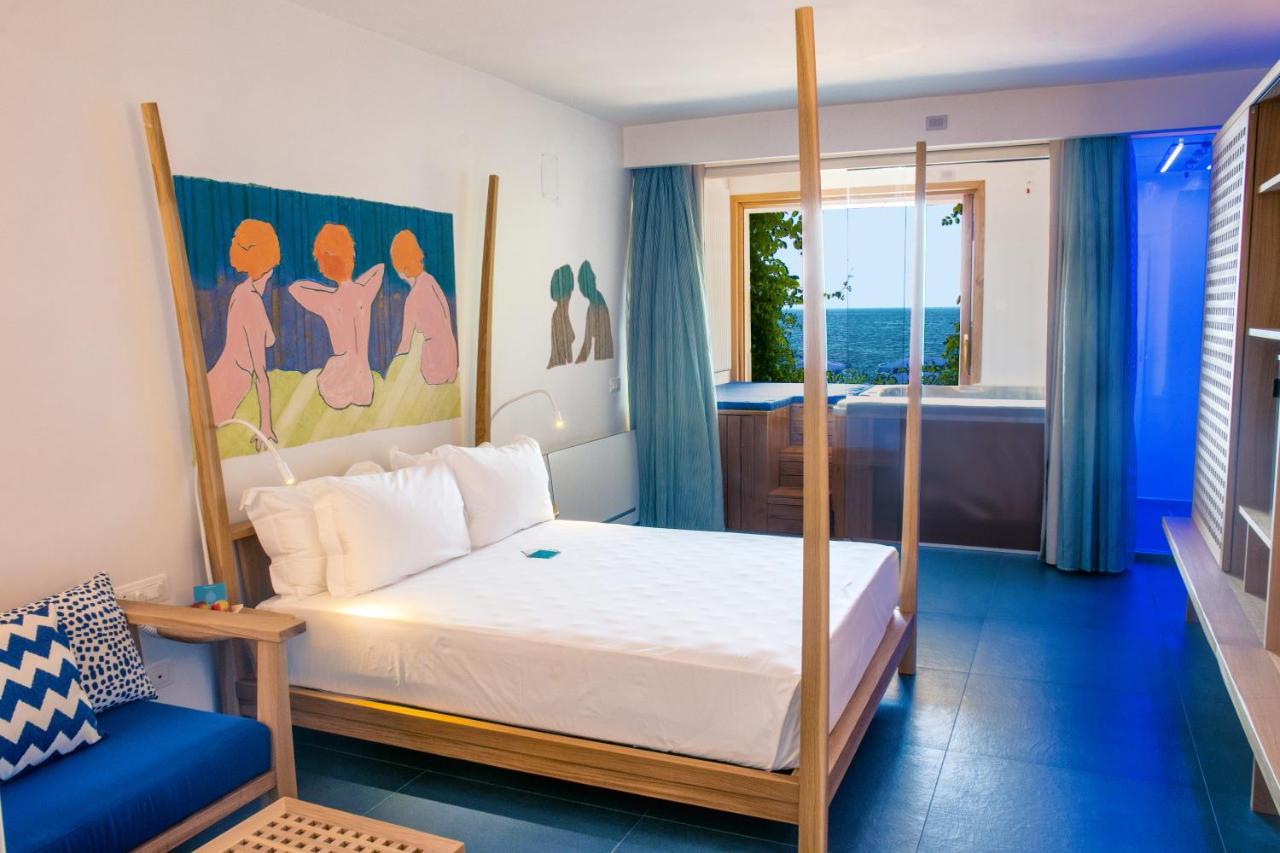 Approdo Resort Thalasso Spa 카스텔라바테 외부 사진