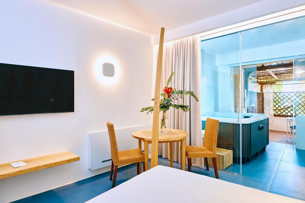 Approdo Resort Thalasso Spa 카스텔라바테 외부 사진