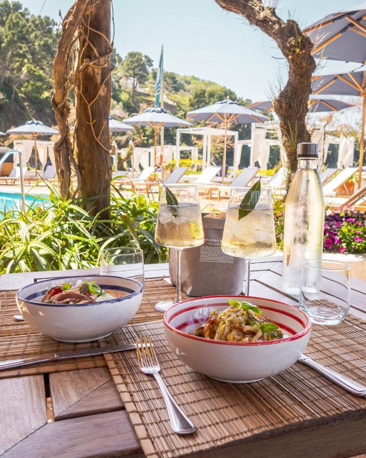 Approdo Resort Thalasso Spa 카스텔라바테 외부 사진